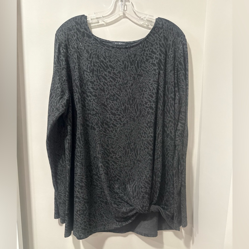 Chico's Charcoal Animal Print Long Sleeve Top - Picture 1 of 3